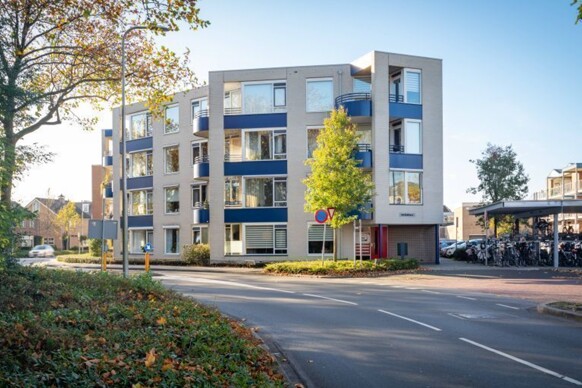 Zeedijk 30