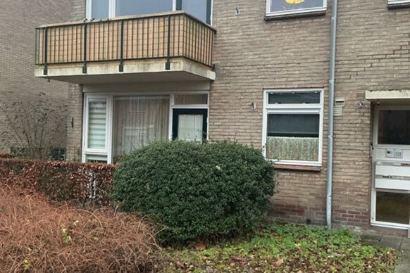 De Ruyterstraat 8