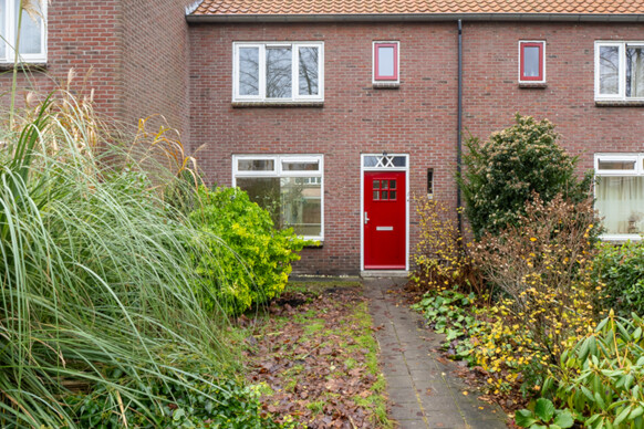 Deken Scholtenstraat 45