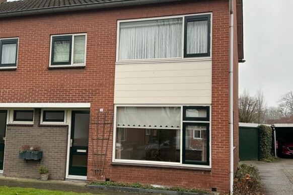 Pastoor Gloerichstraat 6