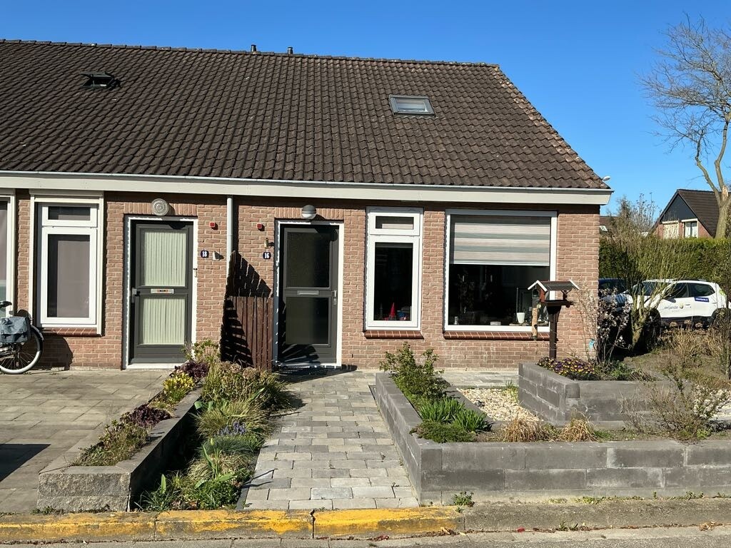 In de Hoven 16