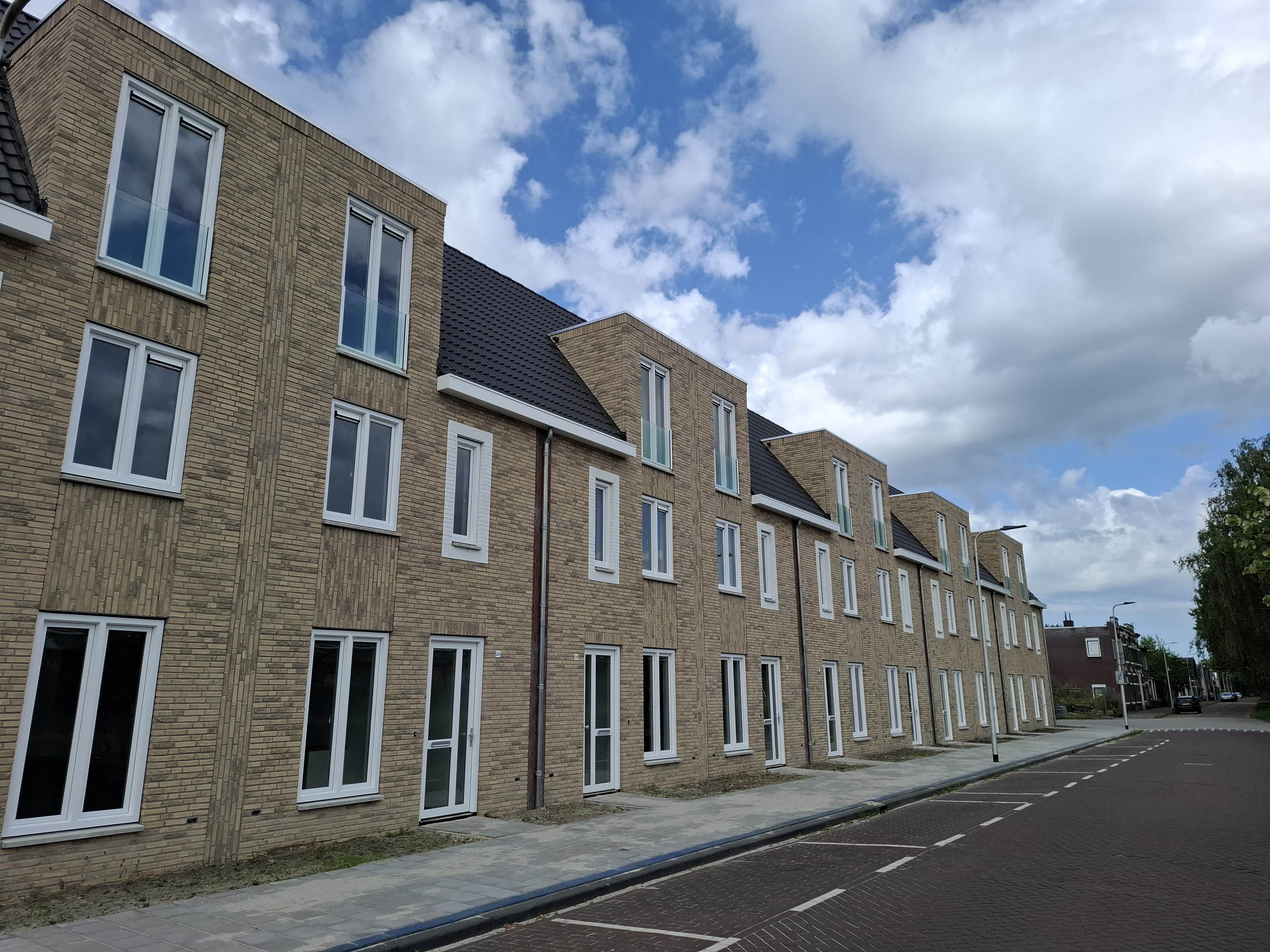 apartments for rent on Parallelweg 00